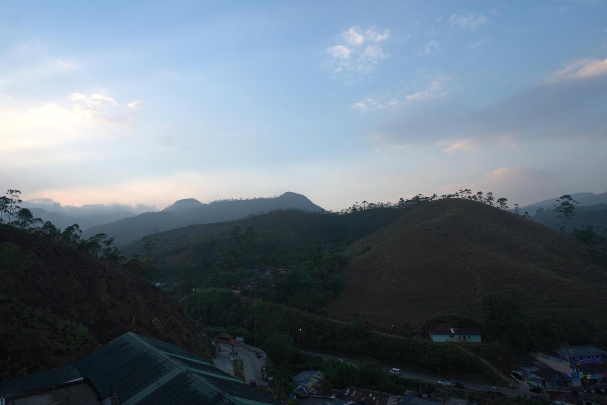 Ac Mist Hotel มุนนาร์ ภายนอก รูปภาพ