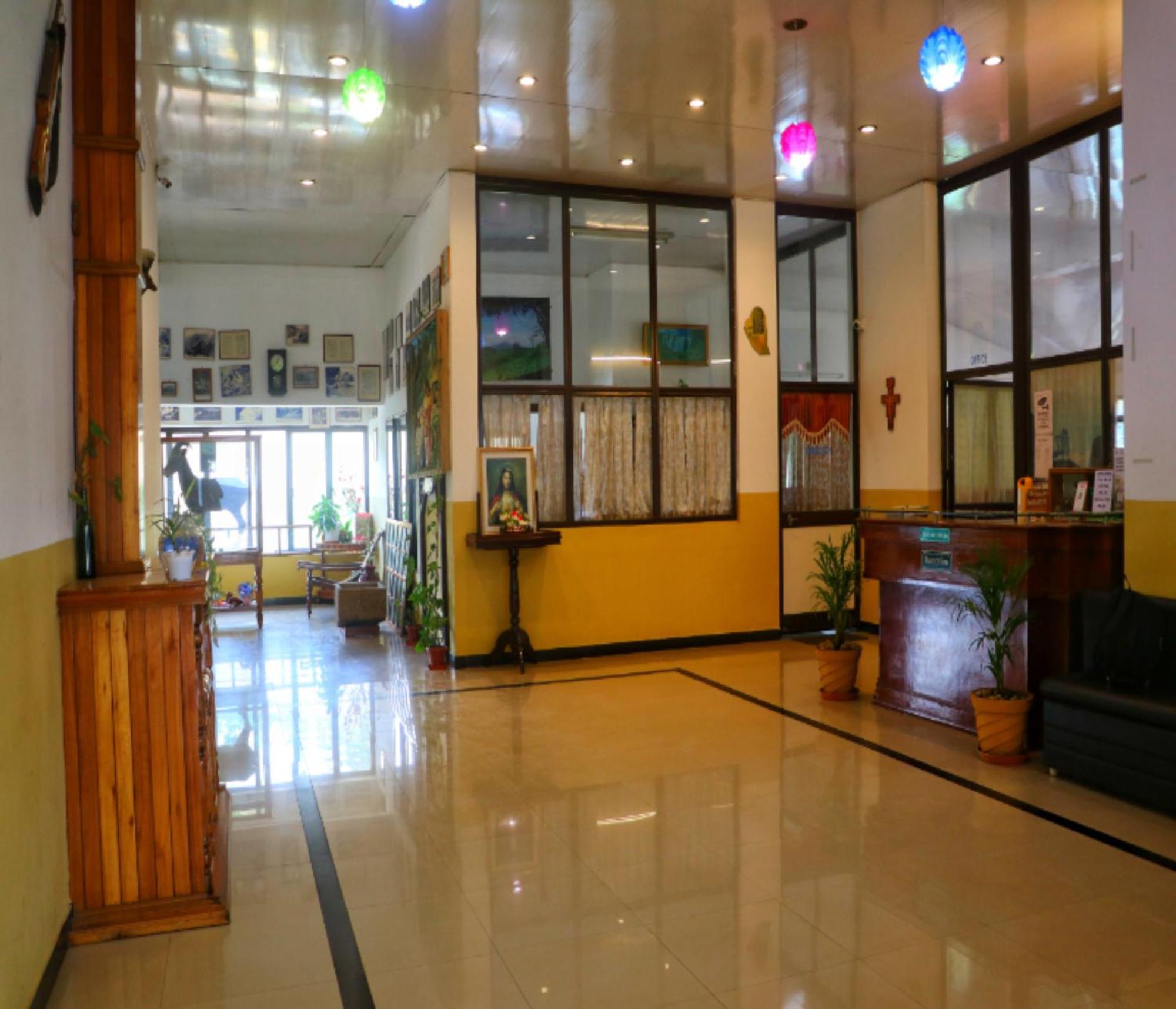 Ac Mist Hotel มุนนาร์ ภายนอก รูปภาพ